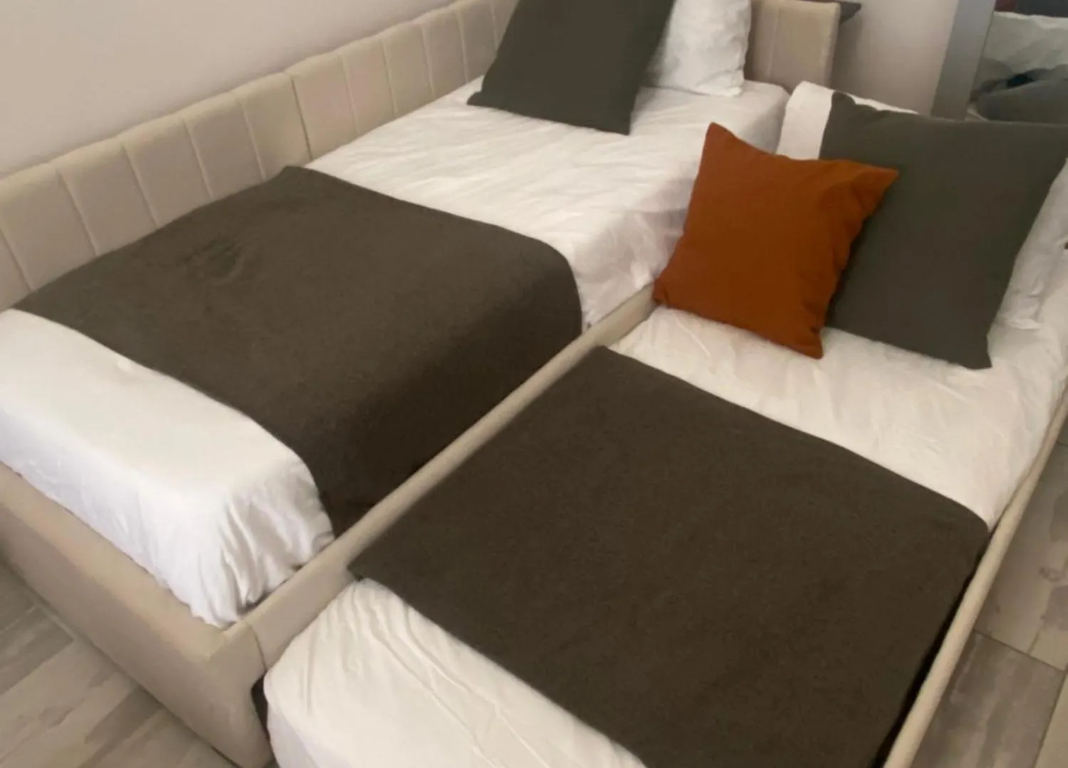 Stylish Stay In Bocconi With Patio - Porta Romana Milaan 0*,